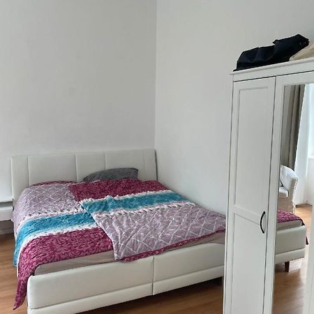 Small Apartment Near The Center Βιέννη Εξωτερικό φωτογραφία